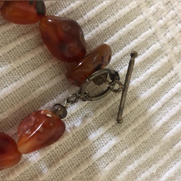 Stone Becklace - Picture 2 of 3